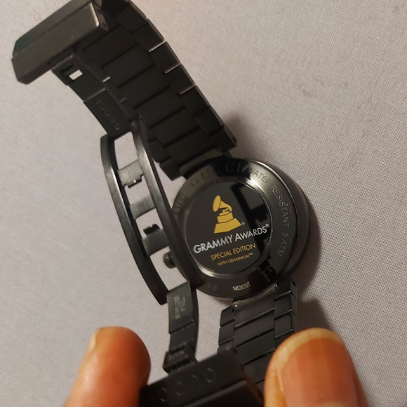 Gucci Watch - Picture 2 of 2